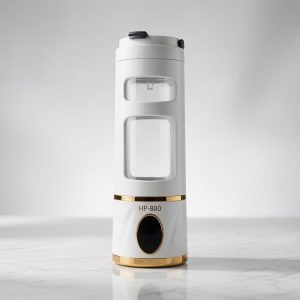 استفاده از شیکر HP-880 برای تهیه شیک پروتئین در باشگاه ورزشی